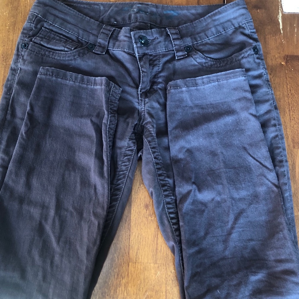 Seven7 Skinny Jean / Brown / Size 6
